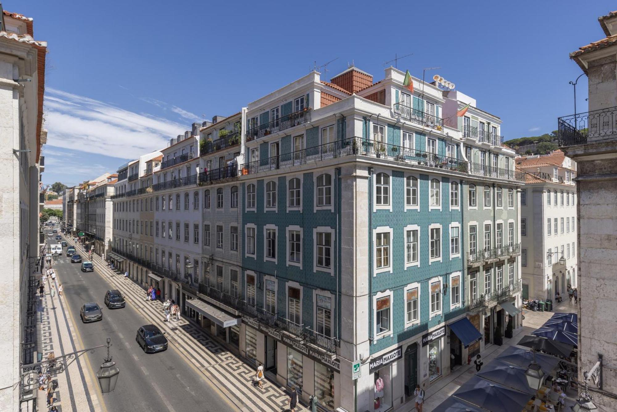 Lisbon's Heart Vi